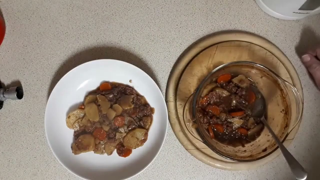 Corn Beef Hash in Gravy, Sheila's Cooking