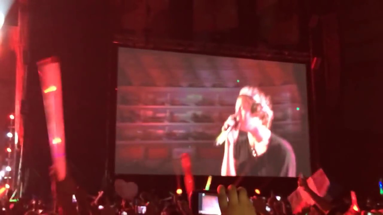 Best Song Ever - One Direction Lima - Peru  2014 WWA tour