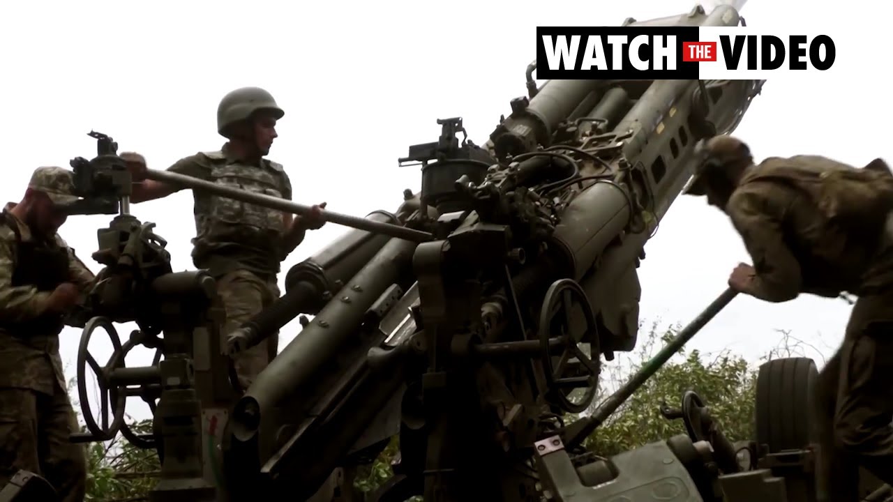 Ukraine fires howitzer at Russian positions in Donbas
