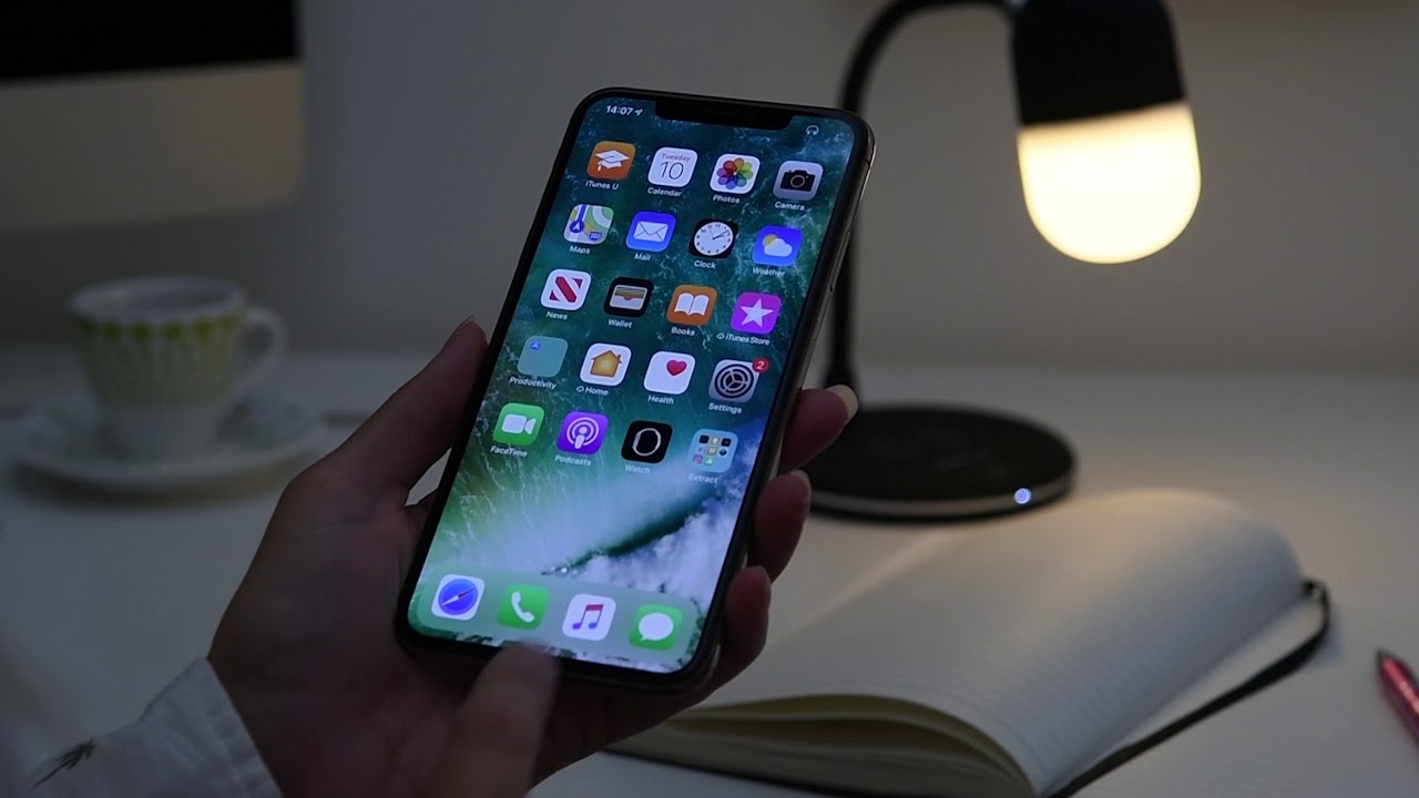 groov-e | Apollo LED Lamp with Wireless Charger & Bluetooth Speaker