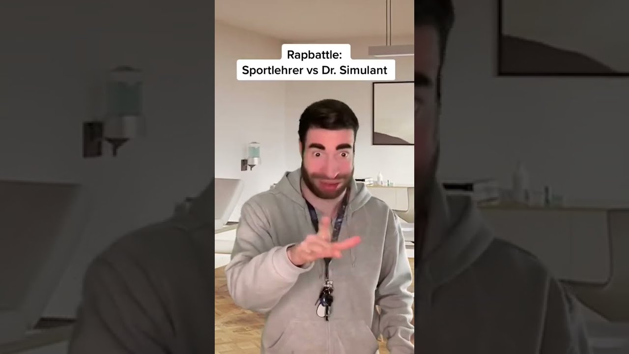 Rapbattle: Sportlehrer😁💪 vs Dr. Simulant👨🏻&zwj;⚕️ | Laschakv #shorts