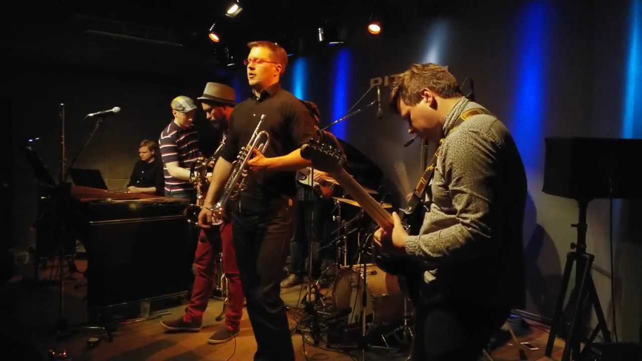 Utopianisti - A Hundred Rabbits (Live at Pit Inn, Tokyo)
