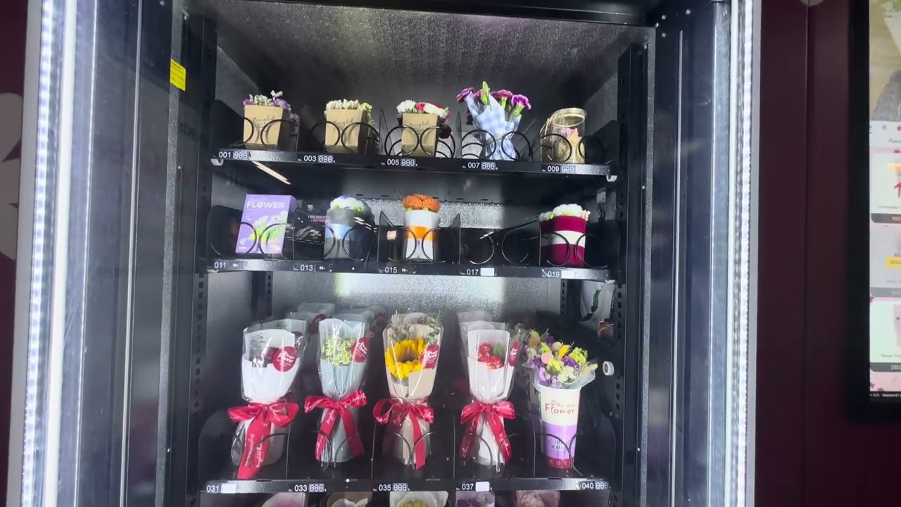 Automatic Bouquet Flower Vending Machine in BKK &ndash; Fresh Flowers Anytime, Convenient & Fast&rdquo; 24/7