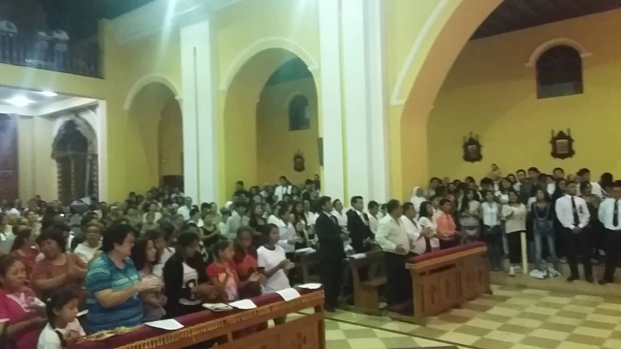 Revolcada de los penitentes semana santa  de pachacamac  2016