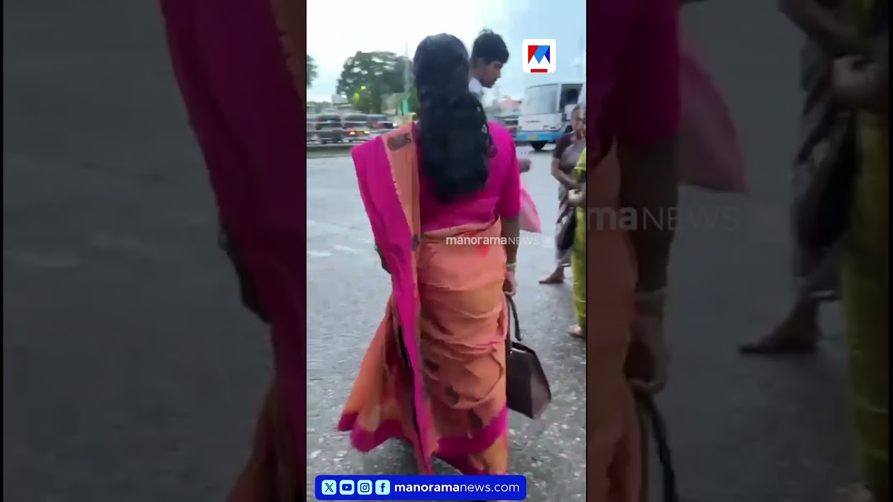 കെ.എസ്.ആർ.ടി.സി ബസ് സ്&zwnj;റ്റാൻഡിൽ വീട്ടിലേക്ക് വണ്ടിപിടിക്കാൻ നോക്കുന്ന മുൻ മന്ത്രി  | J Chinchu Rani
