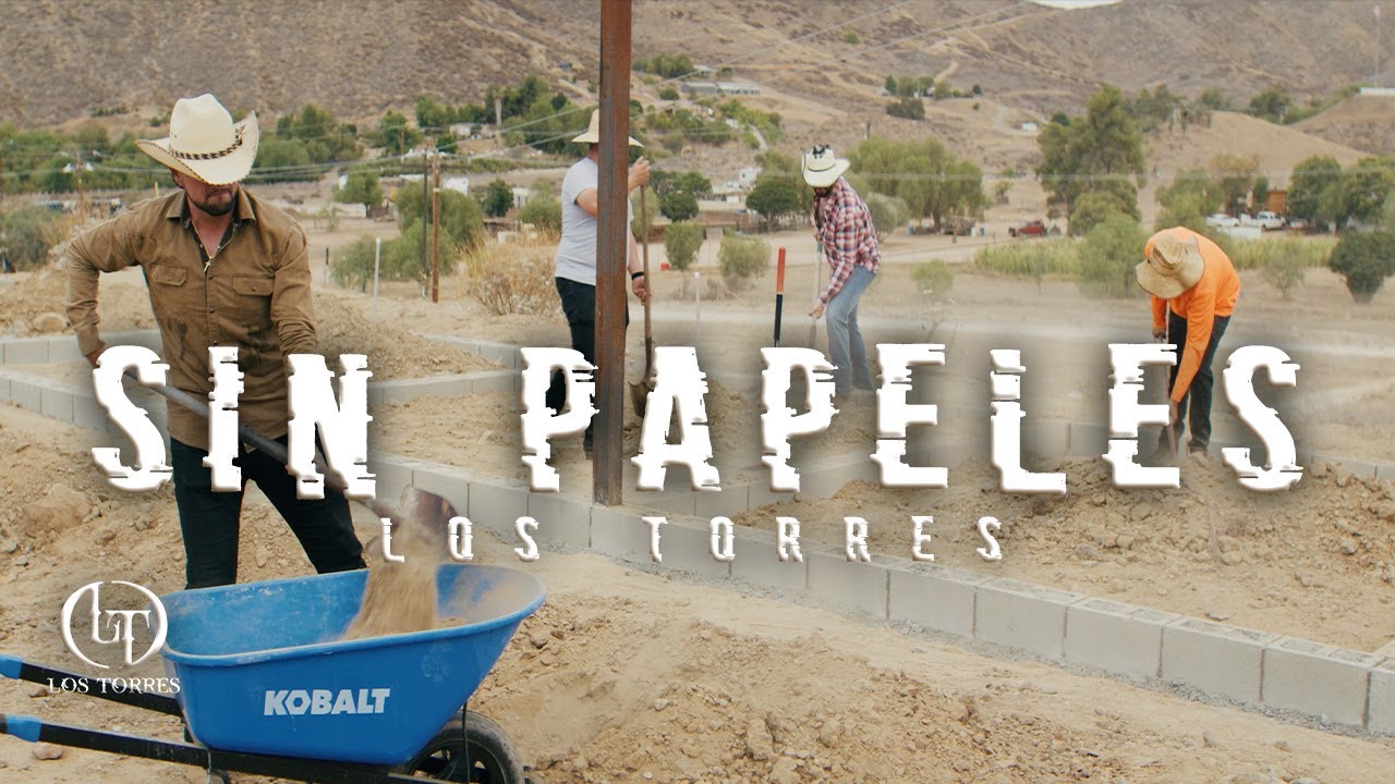 SIN PAPELES (VIDEO OFICIAL) - Los Torres