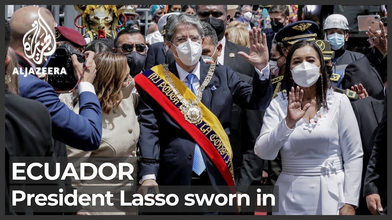 Ecuador swears in conservative president amid economic crisis