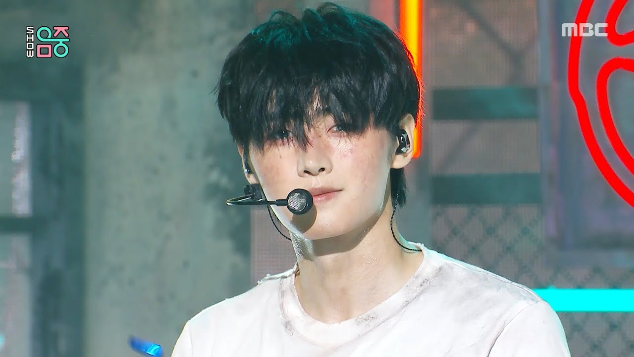 ENHYPEN (엔하이픈) - Bloody Paradise | Show! MusicCore | MBC260822방송