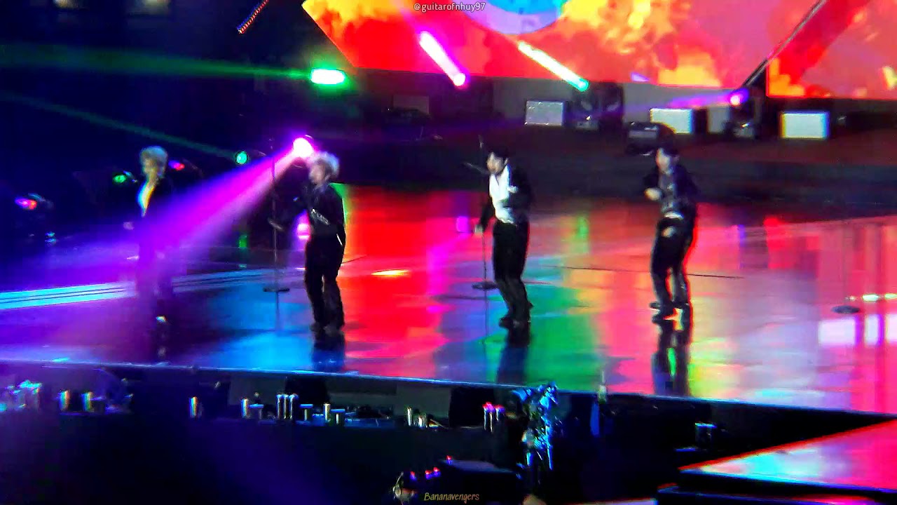 [FANCAM] 191126 직캠 DONGKIZ 동키즈 - Special stage Intro + FEVER - AAA 2019 in Vietnam (Hanoi)