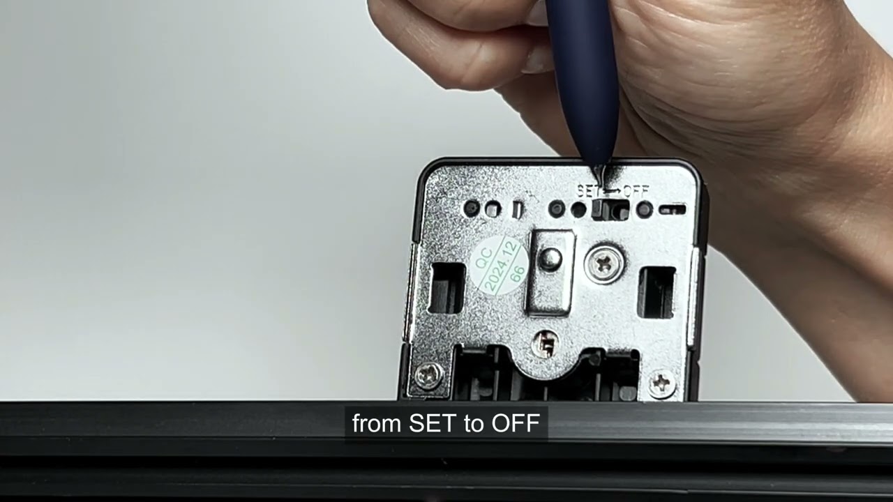 NOBL Travel: How to Open the TSA Lock on the Main Compartment.