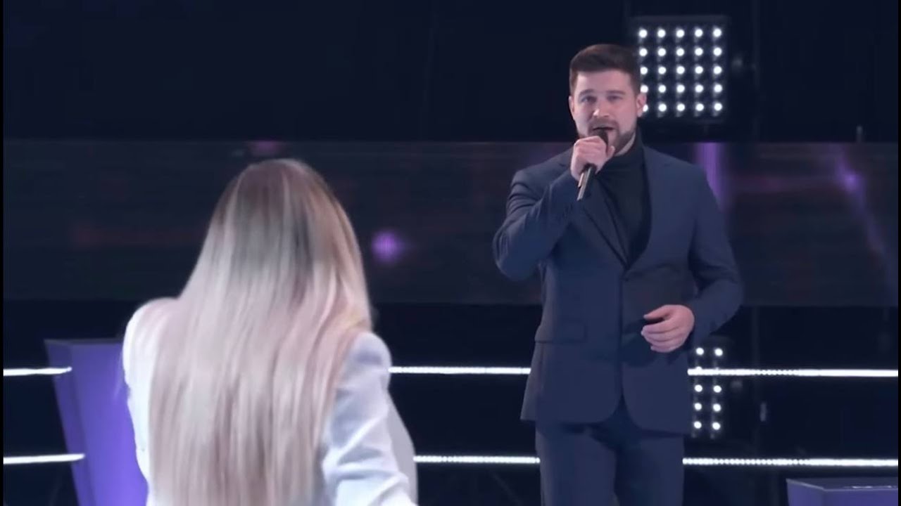 Marisa Corvo vs. Ryan Gallagher sing ' Surrender' (The Voice USA)