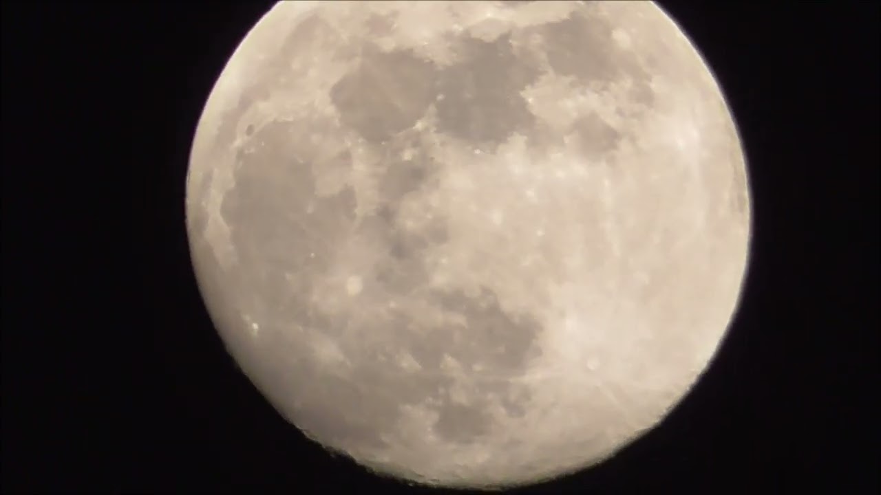 Comparing Panasonic W850 & V260 Zoom Picture Sound Quality on Belfast Full Worm Moon