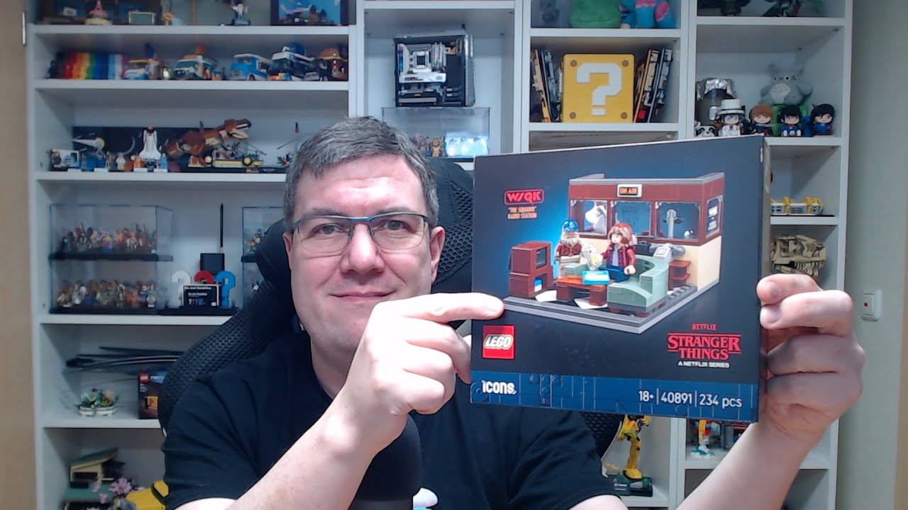 Lego 40891 - Stranger Things Die WSQK Radio Station