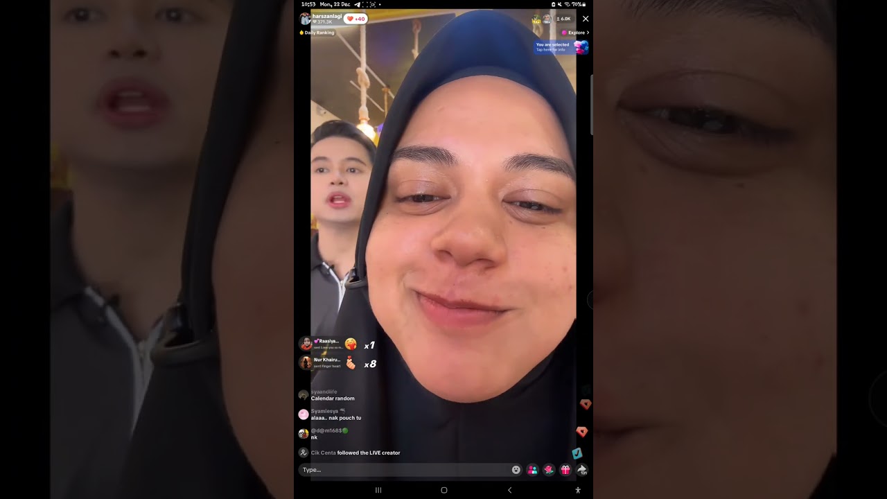 NAZRAH & IKHMAL NOUR TIKTOK LIVE - (22/12/2025)