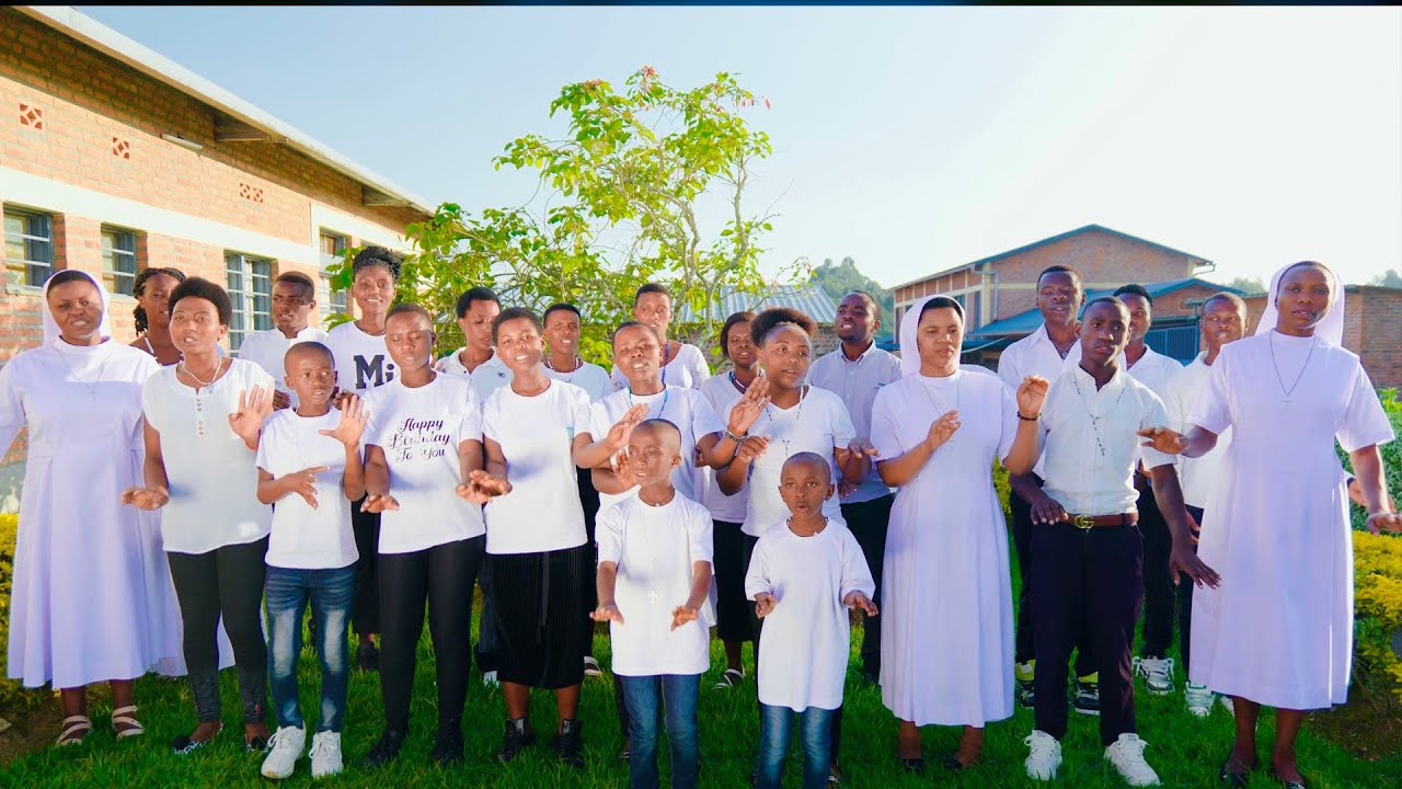 MUBYEYI JYA UTURINDA KUYOBA - Chorale Saint Michel/Kivumu (Official Music Video)