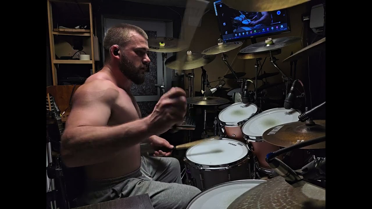 330bpm blast beats no triggers no cheating