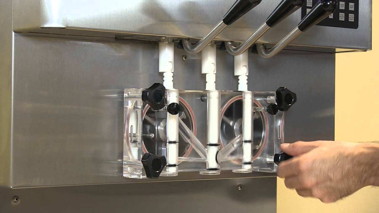 Máquina para helados de crema alimentada por presión - Instrucciones de limpieza