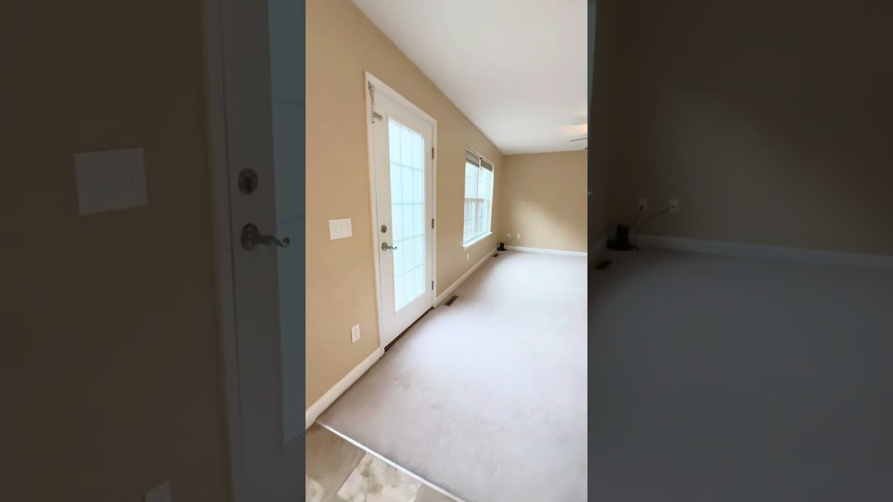 60 Amy Ave