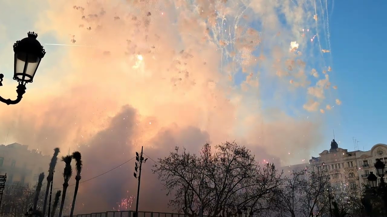 Falles 🔥(Vcia/Ciutat) Macrodespertà🧨🧨🎇(2) 22 de Febrer de 2026