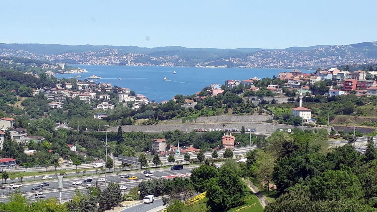 ETİLER'DE 220 M2 NET 5+1 HARİKA BOĞAZ MANZARALI ÇATI DUBLEKS