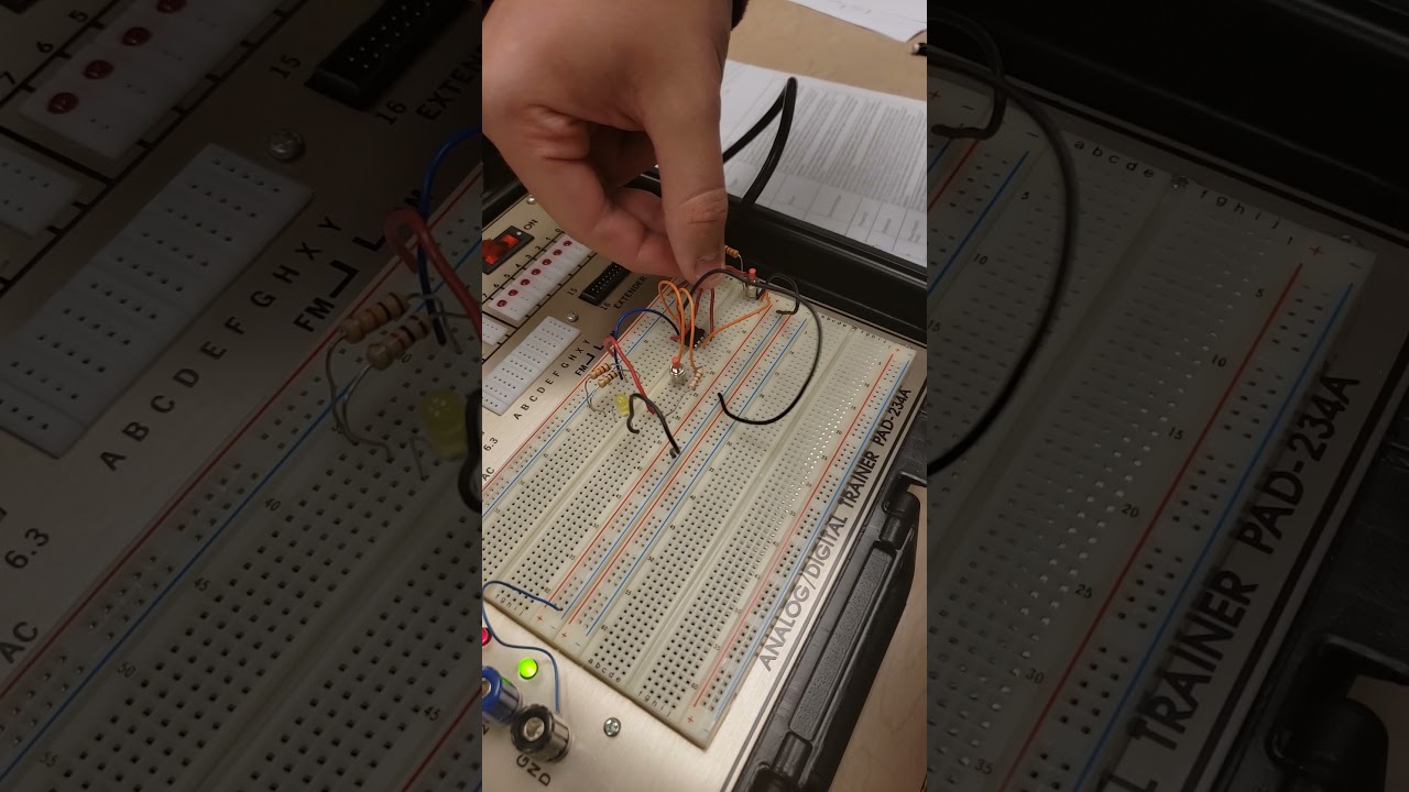 Bi-Stable Multivibrator Digital class Pratical test 1