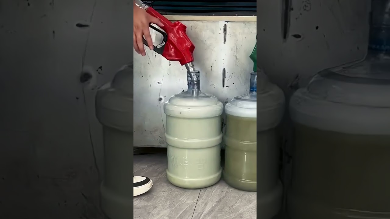 Red vs  Green Nozzle The Gas Pump Trick You Never Noticed! ⛽