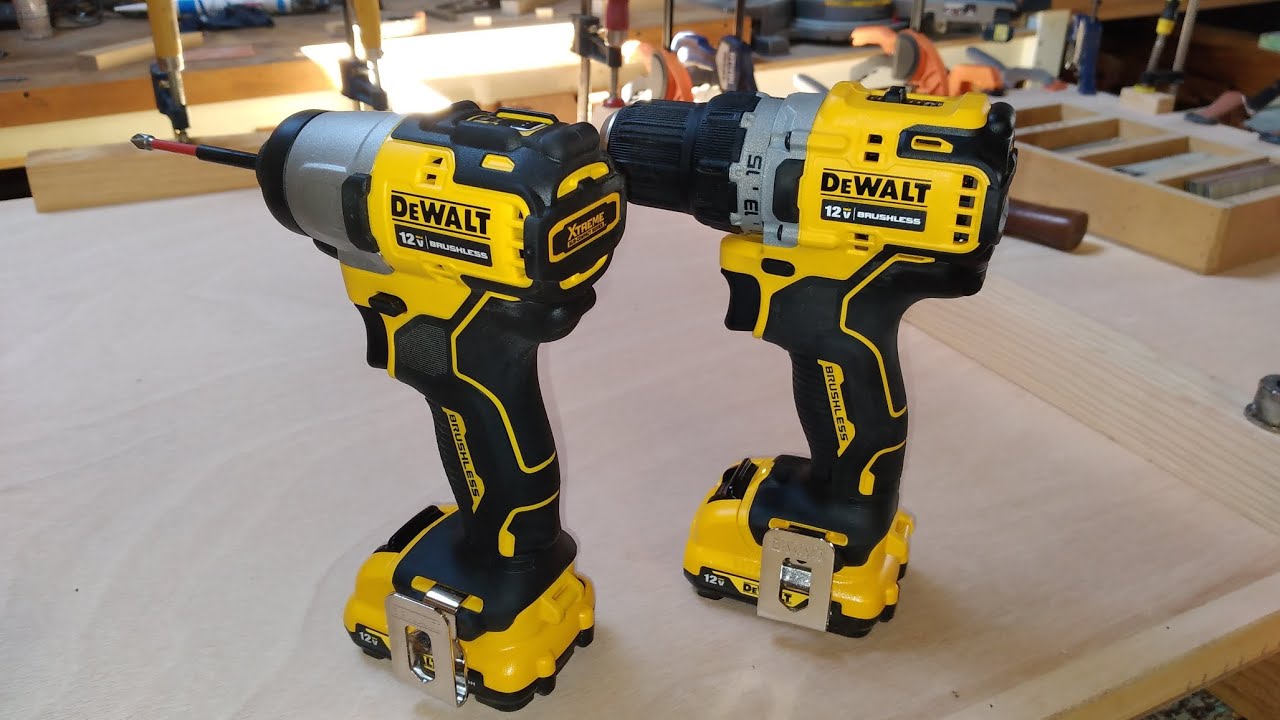 COMBO  # DEWALT XTREME DCK221F2  (12 V MAX)