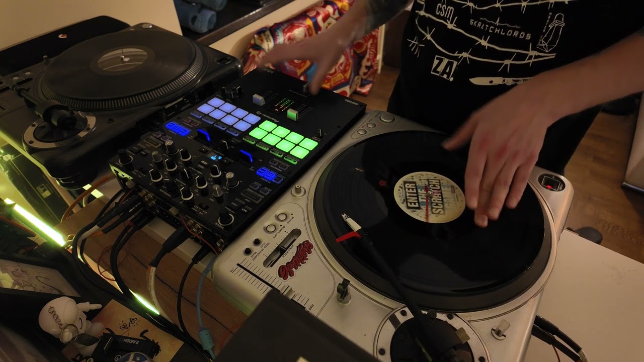 &ldquo;Skratcher Of The Year 2025 Round #1 &ndash; DJ Worm