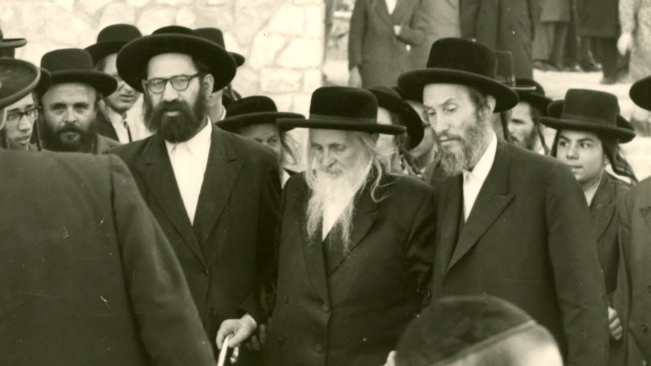 Historic: Satmar Rebbe, R' Yoel Teitelbaum zt’l | סרט נדיר והיסטורי של רבי יואל טייטלבוים מסאטמאר