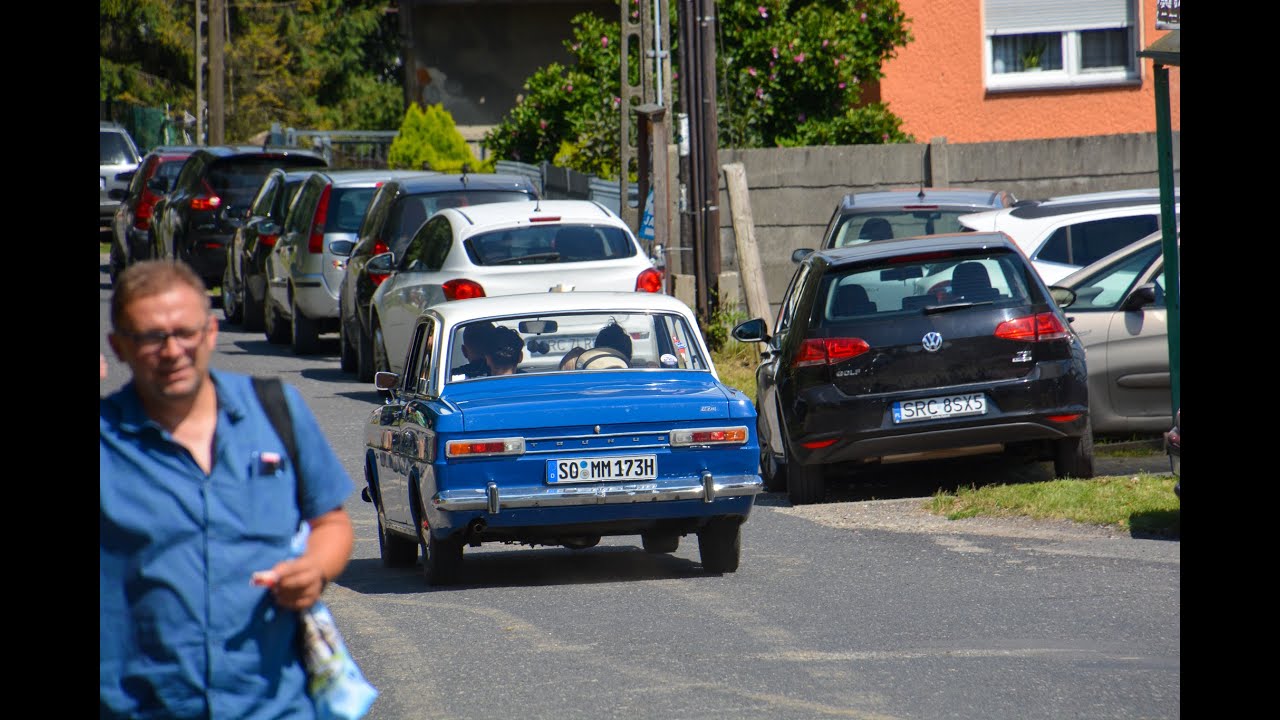 Racibórz. Zlot pojazdów zabytkowych w Sławikowie
