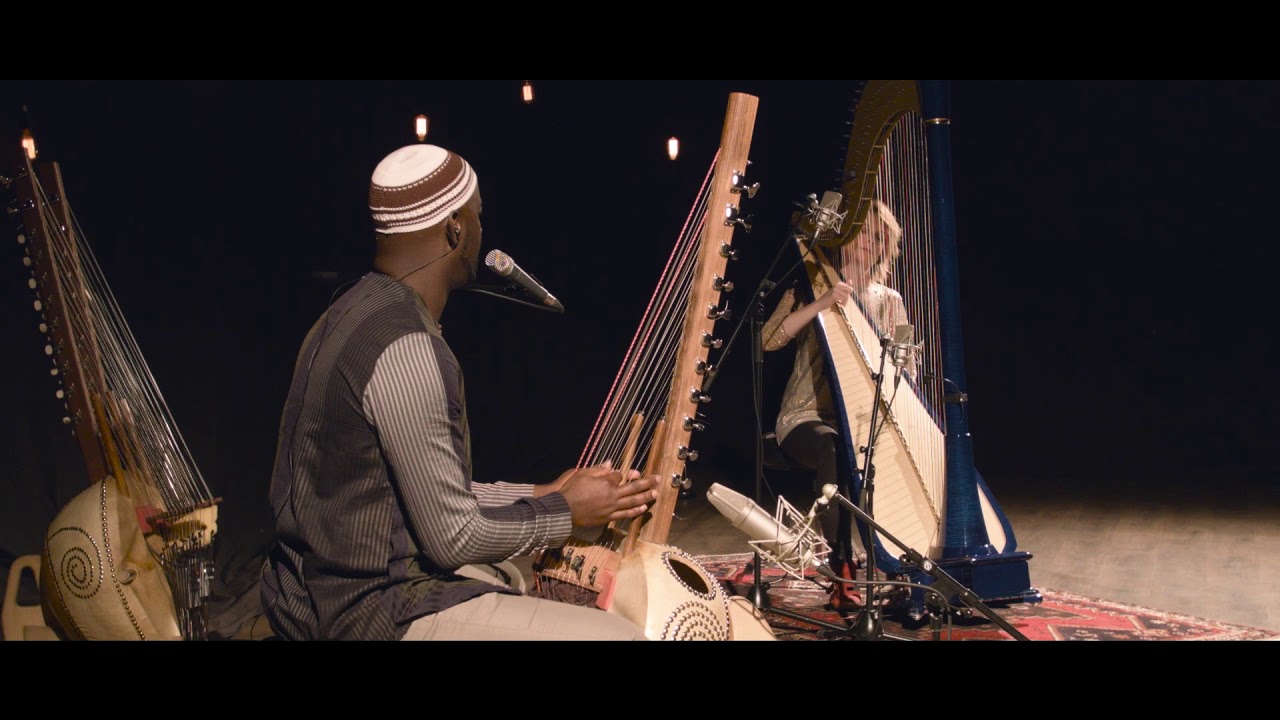 Bach to Baïsso  - Catrin Finch and Seckou Keita