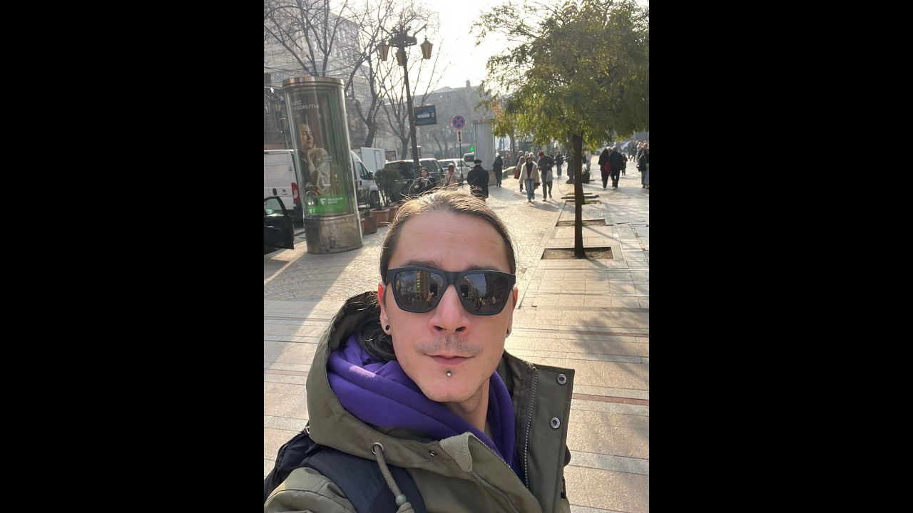 Asa se prezinta capitala Armeniei, Erevan. Urlrulru rulrrrlru  urlurrlur ru lr