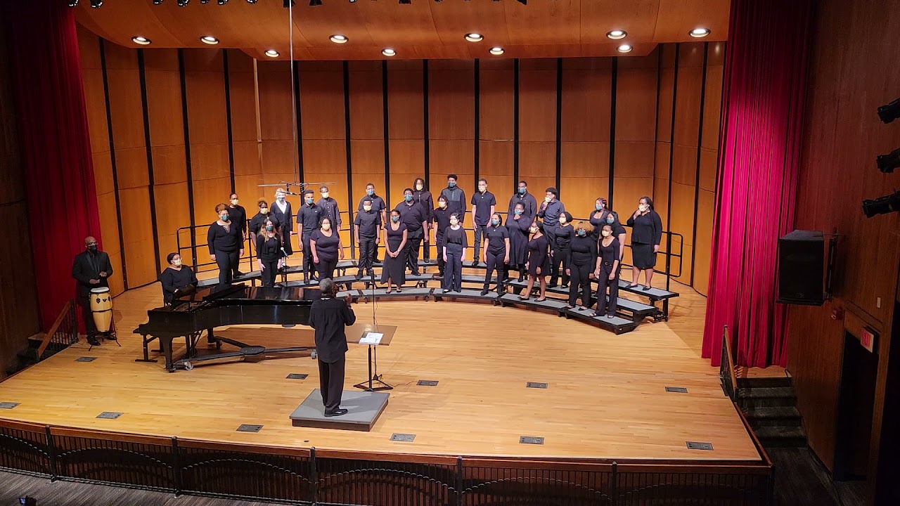 Striving After God / Ukholo Lwami - Memphis Central High School Choir