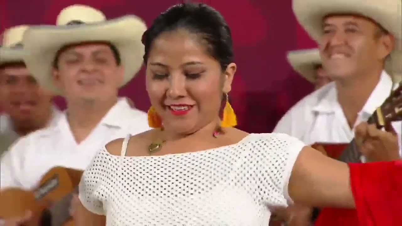 Veracruz me llena de Orgullo presentación completa en Palacio Nacional