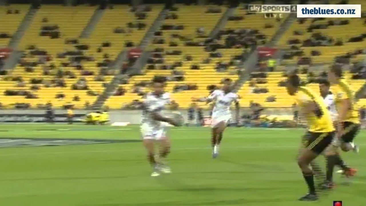 2013 Investec Super Rugby Round 2: Hurricanes v Blues