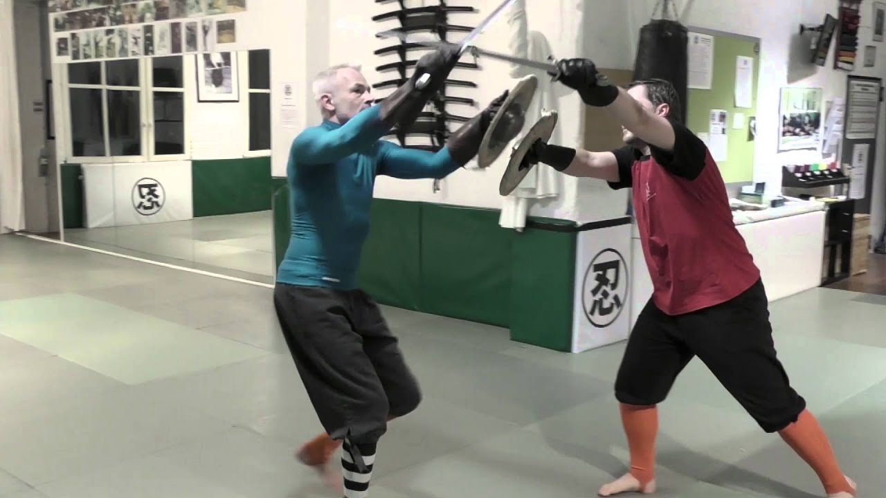 Sword & Buckler Fencing with Sharp Swords (2016)