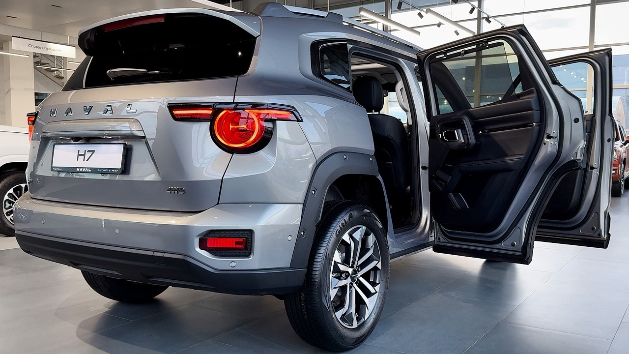 2025 Haval H7 - Впечатляющий и спортивный внедорожник