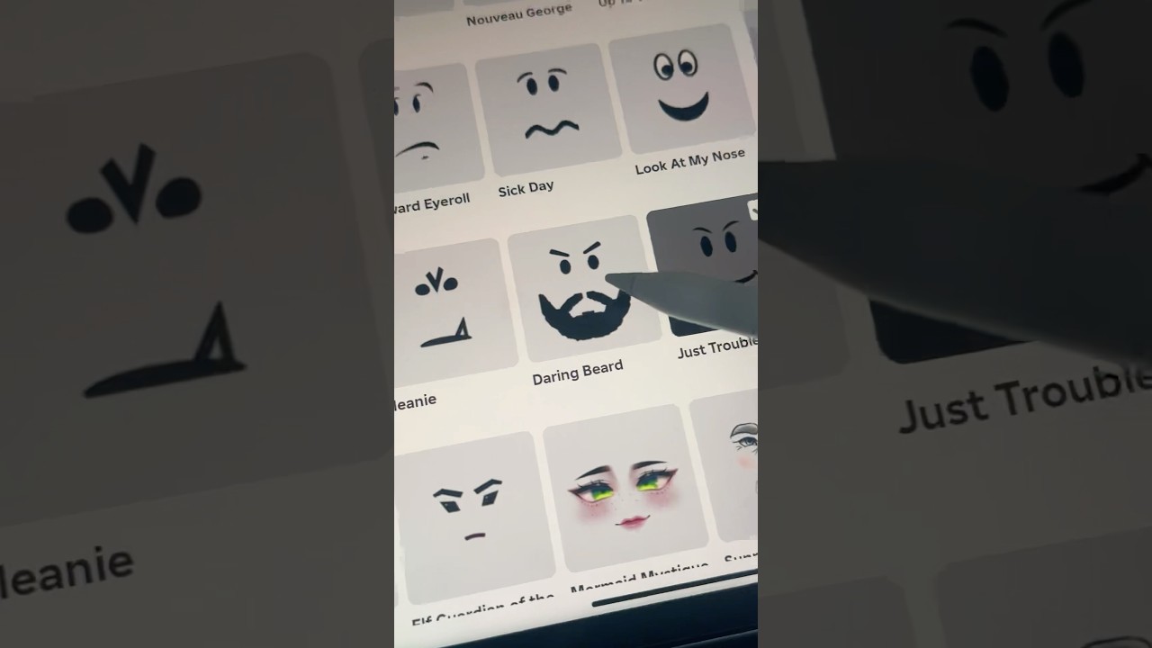 To jest UHM&hellip;🤨🫣😟 #roblox #robloxshorts