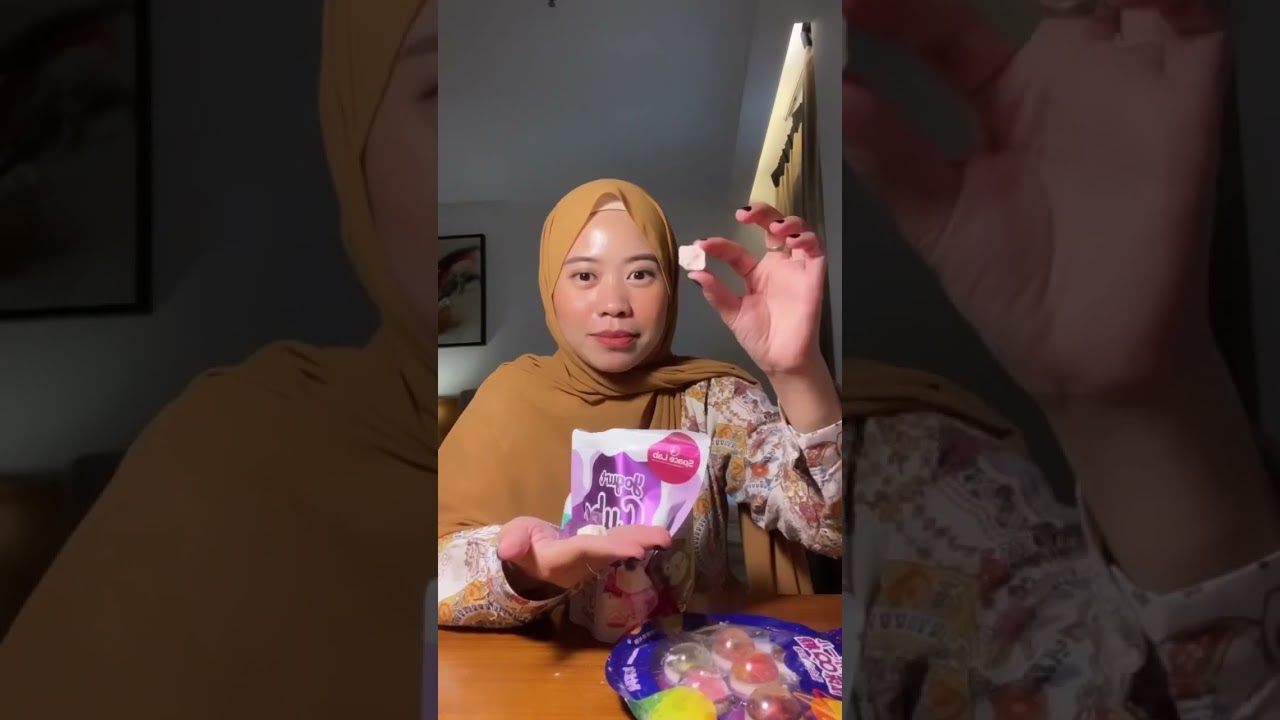 COBAIN SNACK IMPORT DI KUALA LUMPUR TERNYATA RASANYA GINI