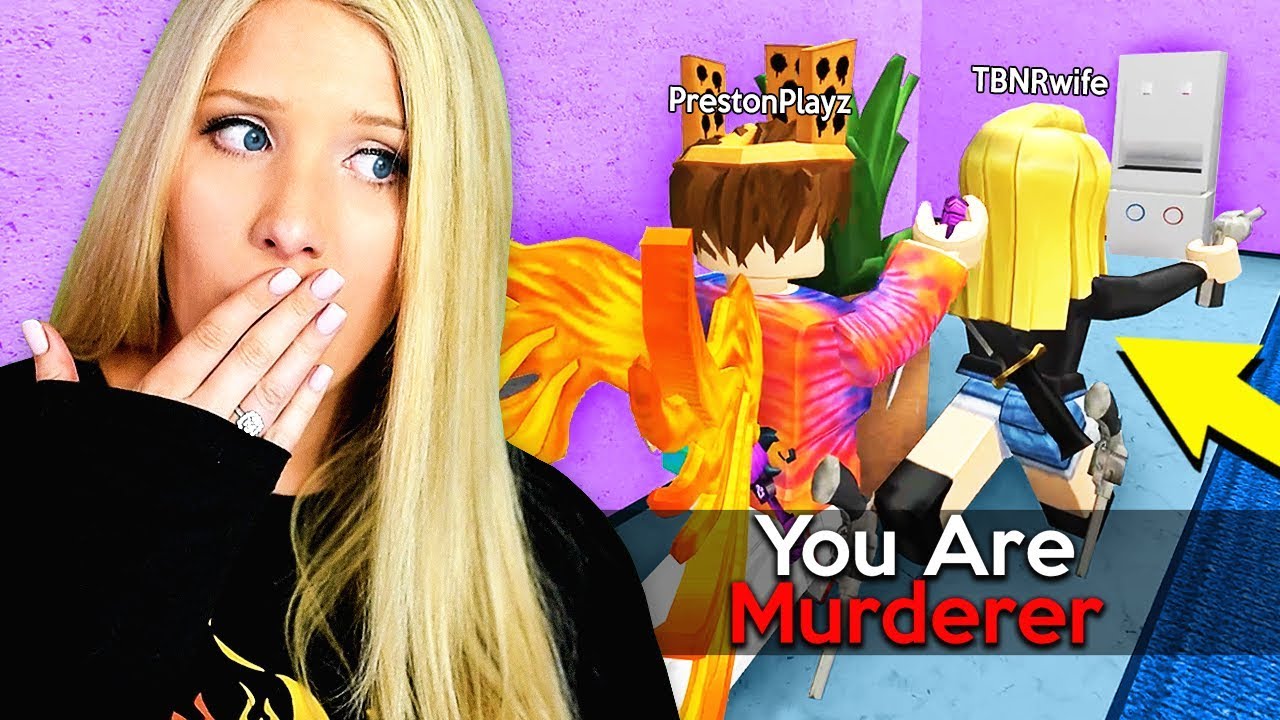 WIFE PLAYS SIMON SAYS in MM2! *HILARIOUS*