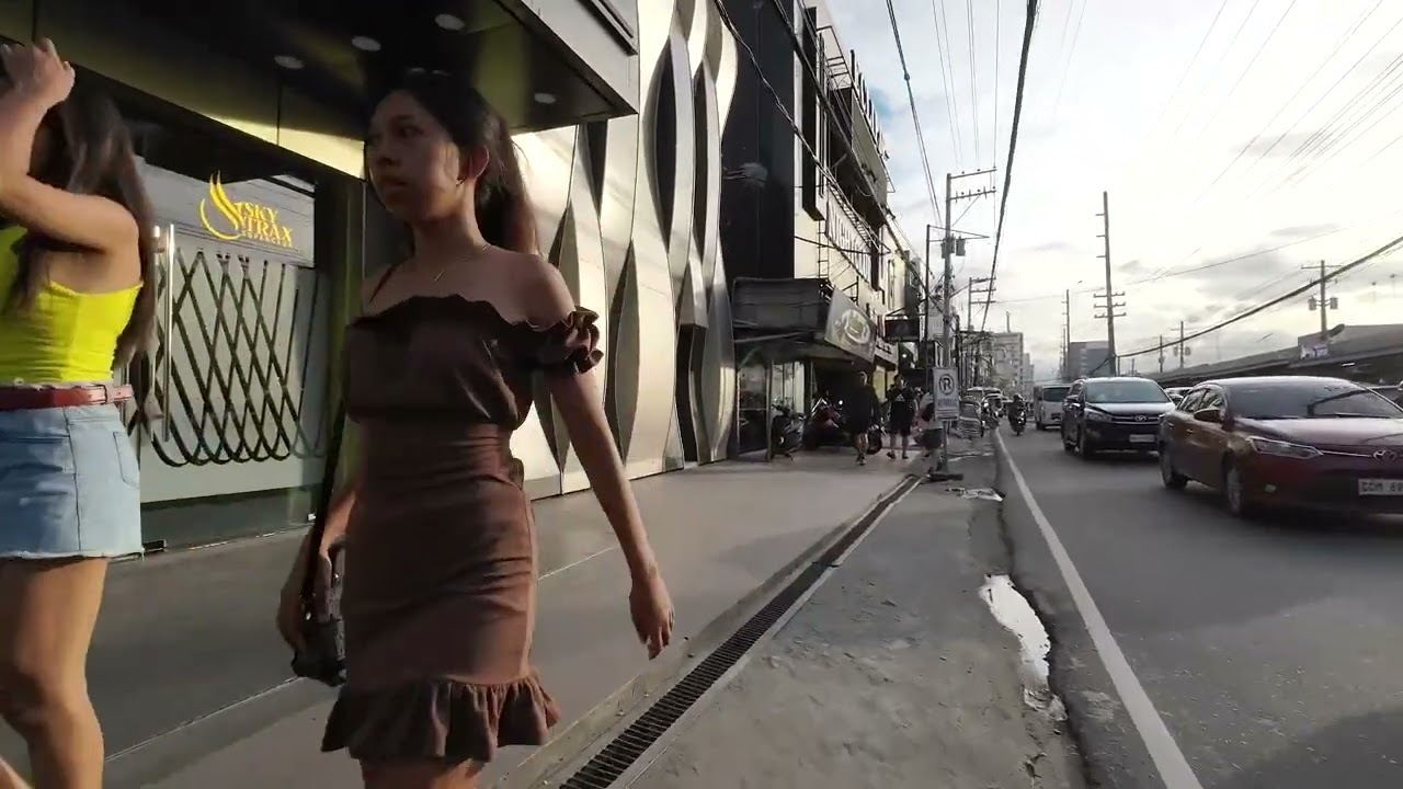 My First Time in Angeles City 🇵🇭 | Walking Street, Nightlife & Culture Shock