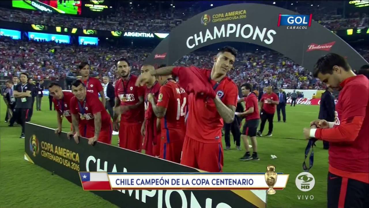 ¡CHILE LEVANTA LA COPA AMÉRICA CENTENARIO! - CHILE CAMPEÓN DE LA COPA AMÉRICA CENTENARIO 2016