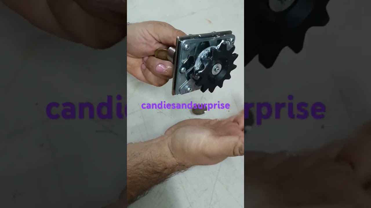 Reparaci&oacute;n monedero maquina Telephone #chicleras #candiesandsurprisevending #pelotaloca #capsuleras