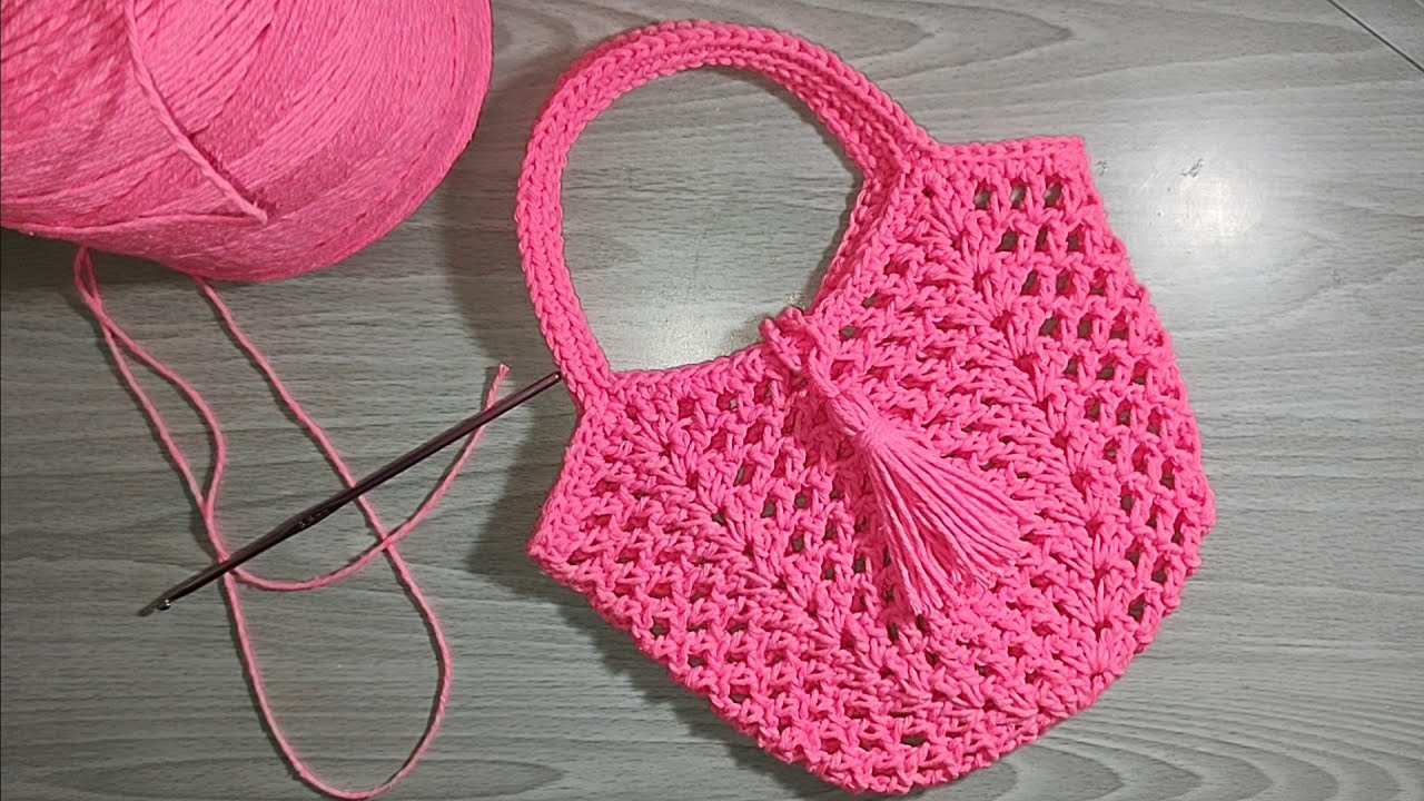 Bolsa pequena de crochê - Bolsa infantil de crochê - Bolsa de mão em crochê - passo a passo fácil