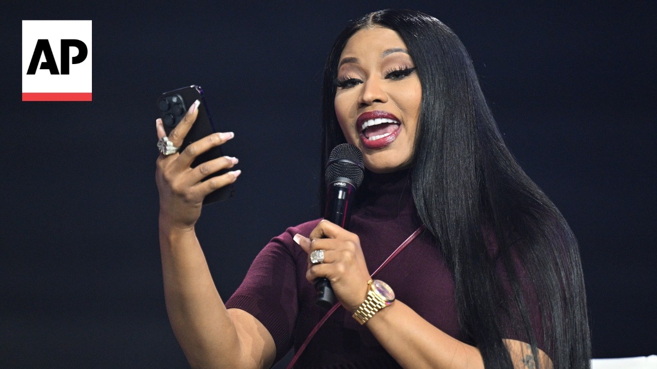 Nicki Minaj praises Trump at Turning Point USA event: 'Beat the bad guys'