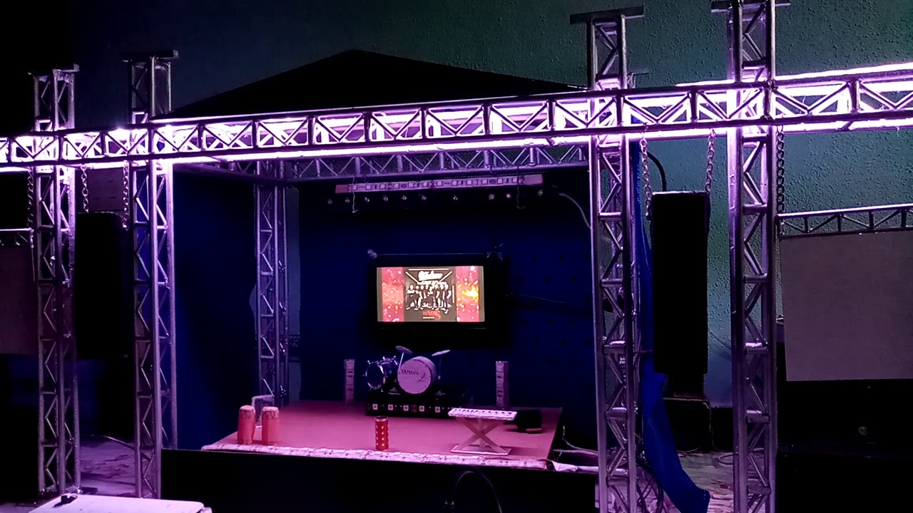 MINI ESCENARIO A ESCALA...!!!