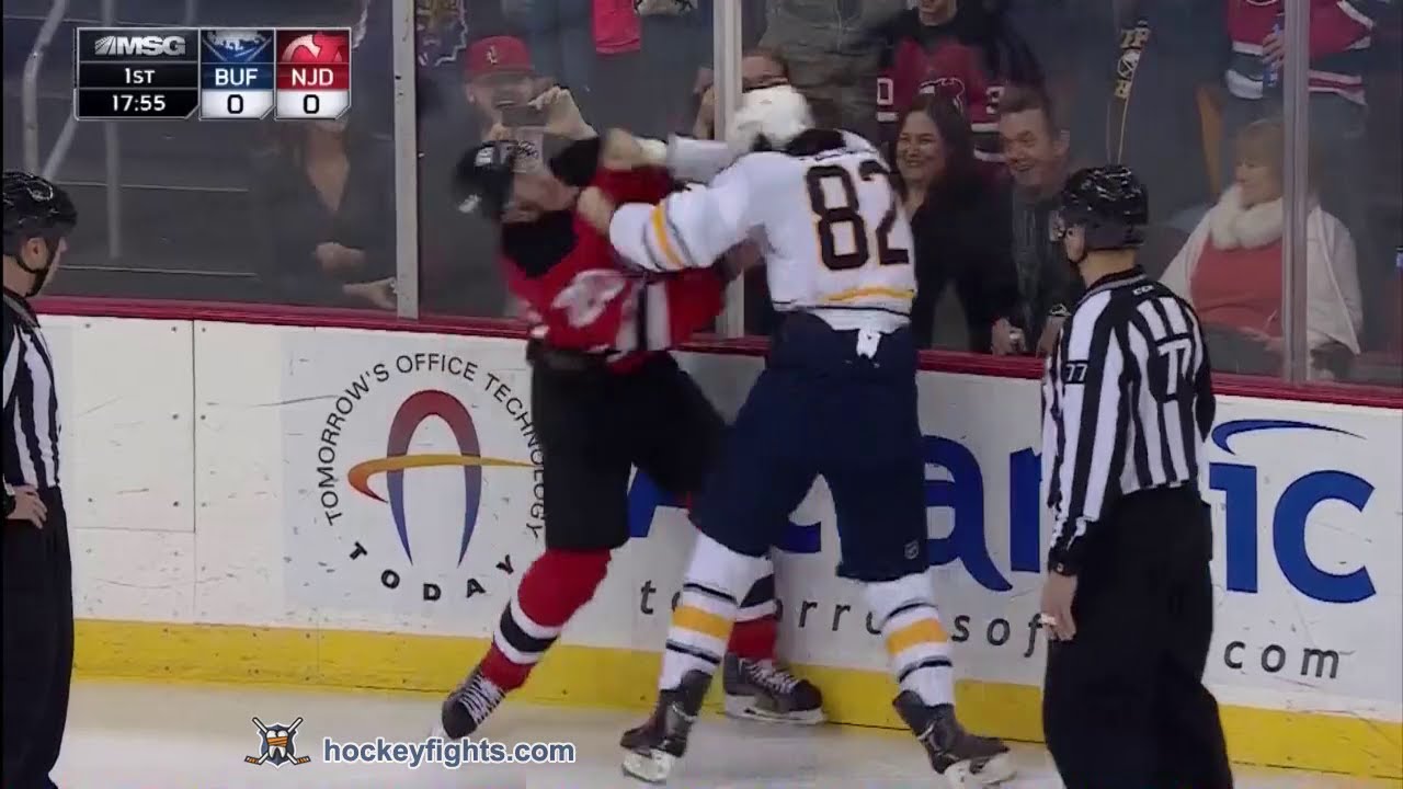 Marcus Foligno vs Ryan Carter Nov 30, 2013