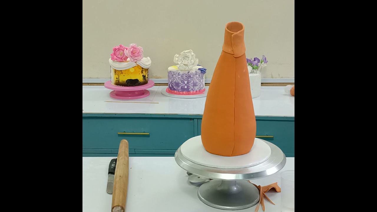 How to Make a Gourd Cake Design