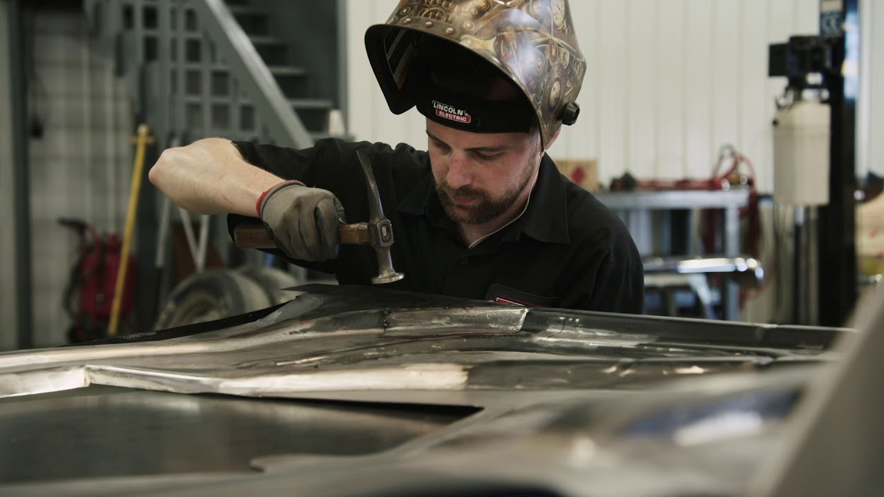 Jonathan Goolsby is getting his 1974 Duster ready for SEMA 2018
