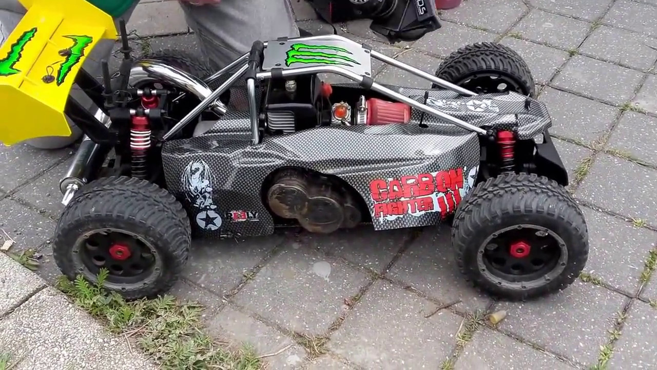 RC Good Year D.A  Carbon Fighter Baumschubser mit Achsbruch ! Video
